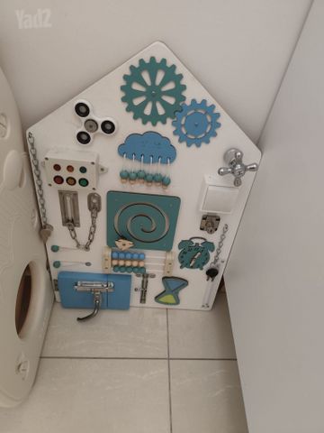 לוח משחק - Busy Board
