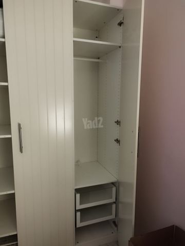 ארון בגדים