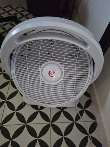 מאוורר רצפה
