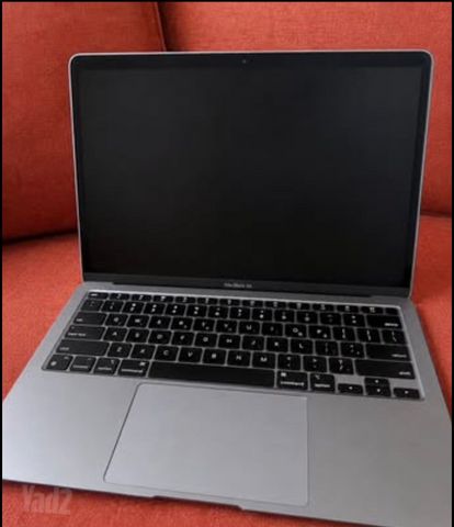 Macbook air ועכבר אפל