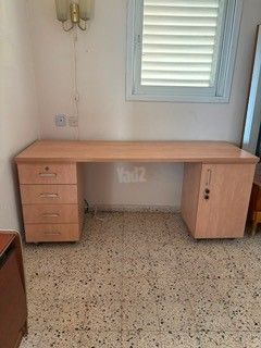 שולחן כתיבה