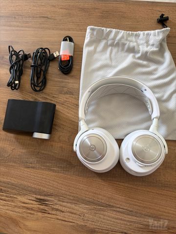 SteelSeries Arctis Nova Pro