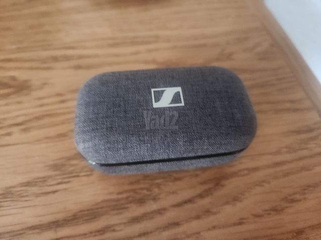 Sennheiser Momentum 2
