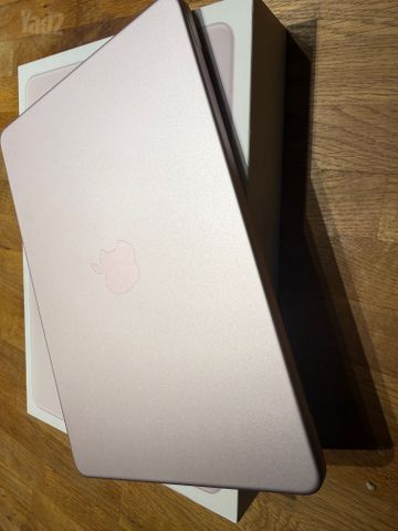 macbook neo