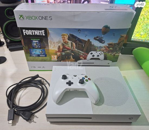 Xbox One S 1TB + שלט + קופסה