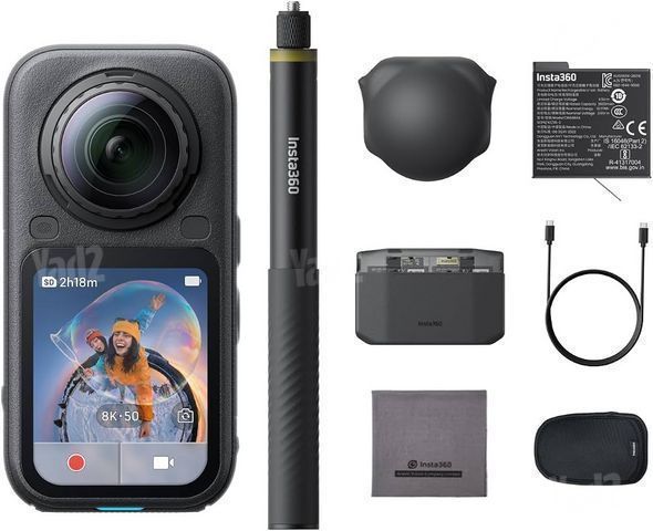 Insta360 X6 Essentials Bundle