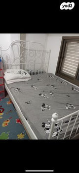 מיטה זוגית