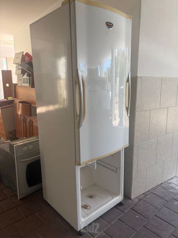 מקרר