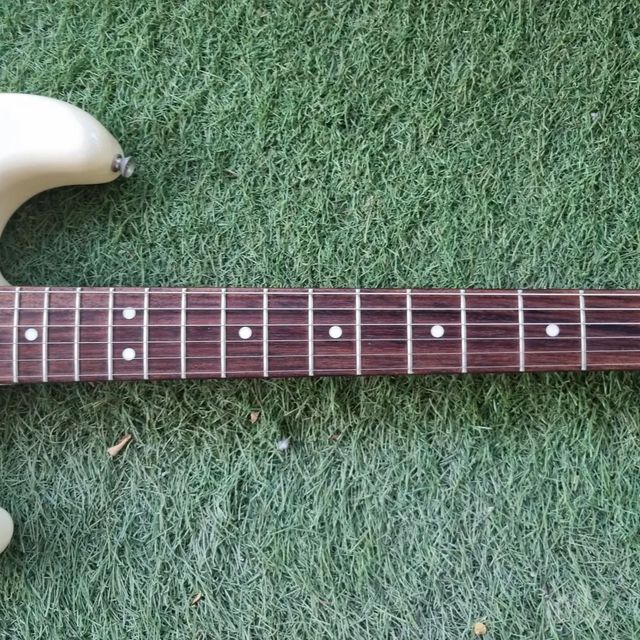 Fender יפנית Iron Maiden