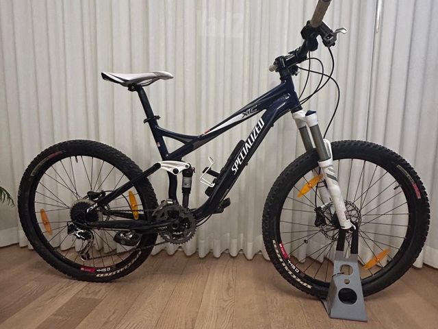 Specialized FSR שיכוך מלא M