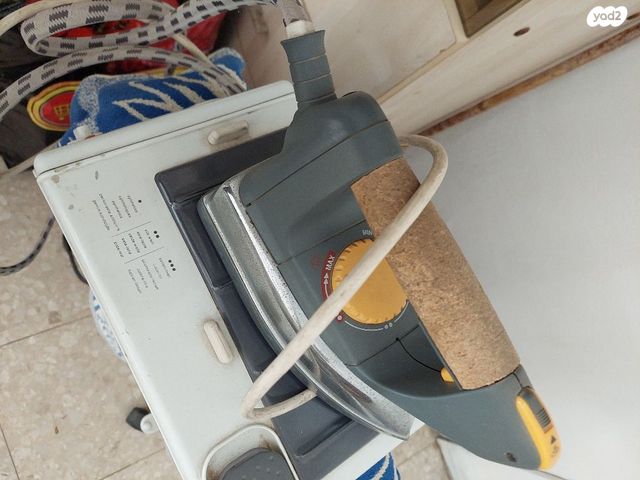מגהץ