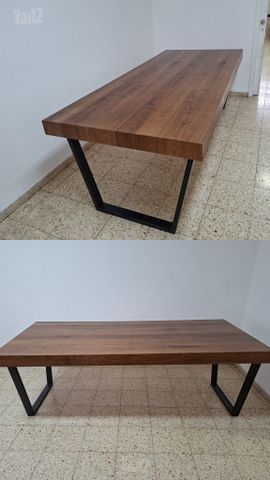 שולחן גדול