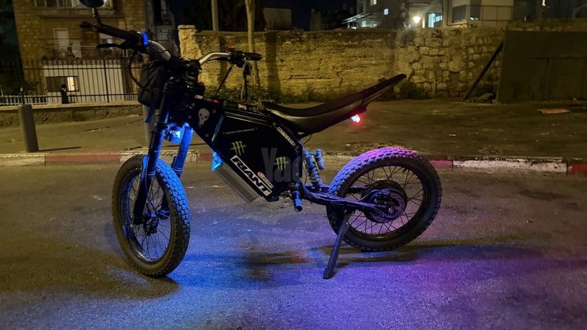 אינדורו