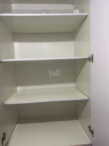 ארון עץ