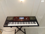 Korg Pa700