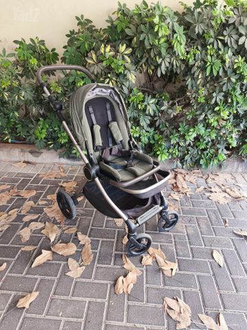 עגלת תינוק