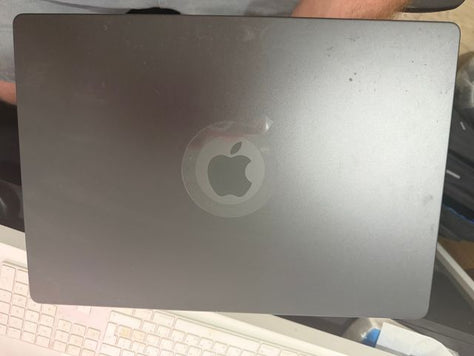 Macbook pro m3 max 64gb 16inch