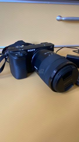 מצלמה סוני SONY A6400