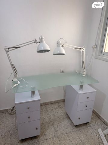 שולחן עבודה