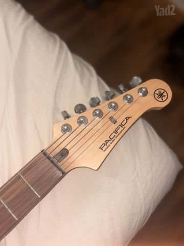 Yamaha Pacifica