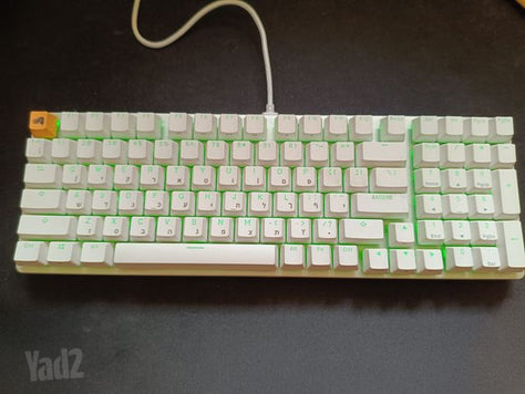 מקלדת גיימינג  Glorious GMMK 2