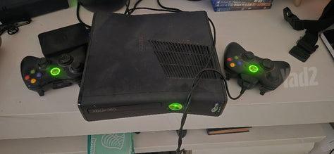 Xbox 360 slim + rgb