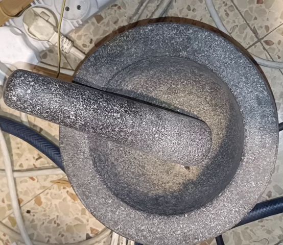 עלי ומכתש