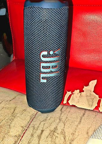 בוקסה JBL פליפ 7