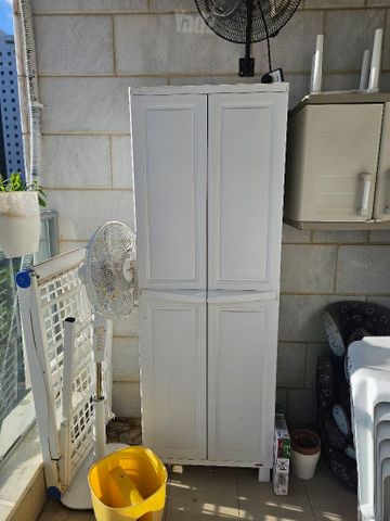 ארון שירות