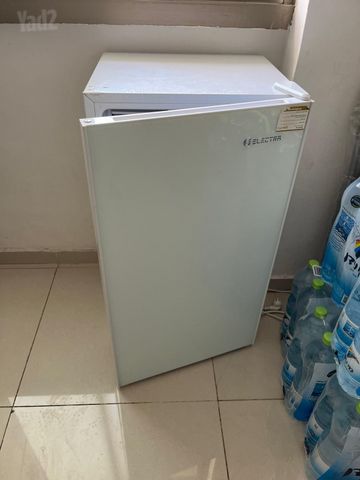 מקרר משרדי