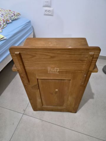 שידת לילה