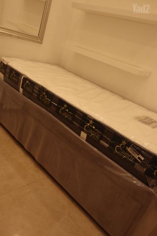מיטת חבר \ אירוח