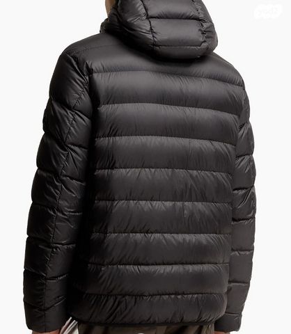מעיל מונקלר Moncler