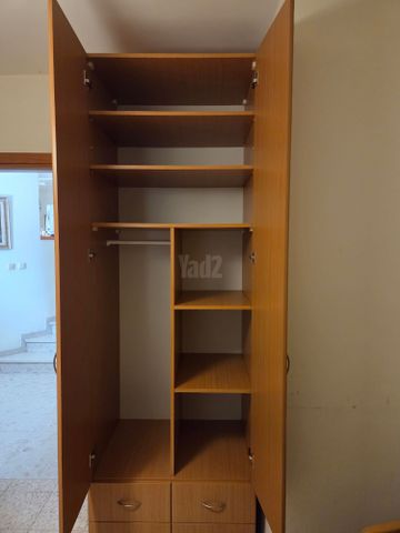 ארון ושידה