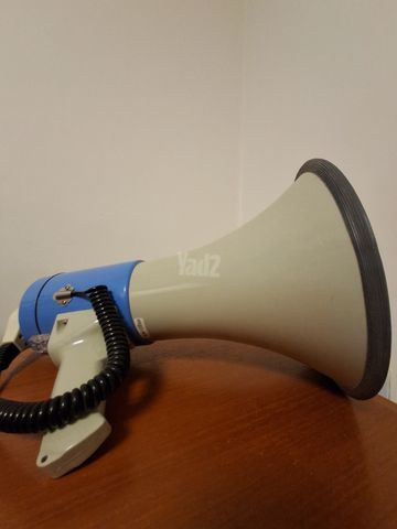 מגפון
