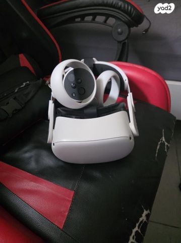 משקפי VR  Meta Quest 2