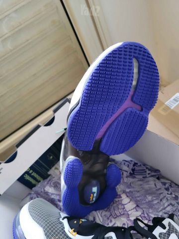 לברון ג'מס Lebron James Nike