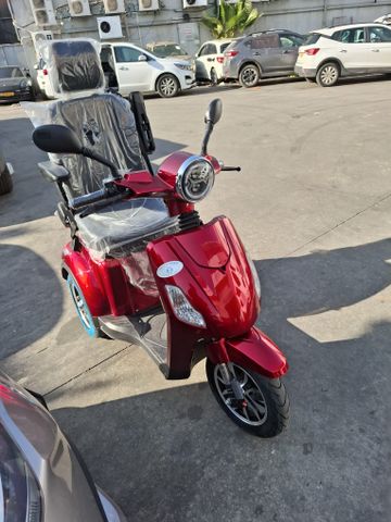 קוטנועית