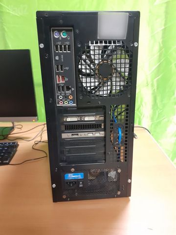 מחשב נייח חזק Asus Sabertooth