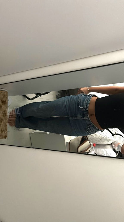 גינס של zara