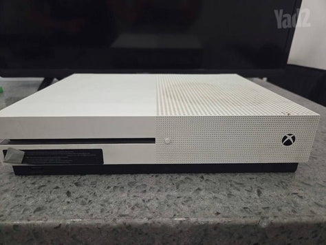 Xbox One S 1TB + שלט מקורי