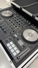 Traktor s4 mk3