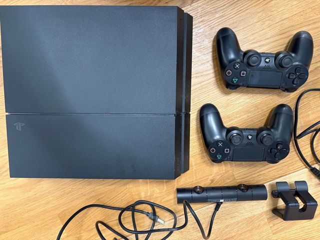 Sony Play Station 4 PS4