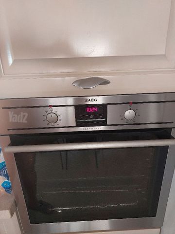 תנור בנוי AEG