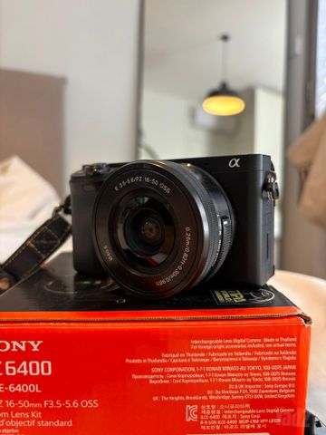מצלמה Sony Alpha a6400