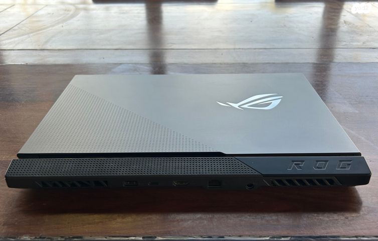 ASUS ROG Strix G513IC-HN075T