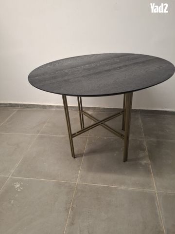 שולחן ונגה