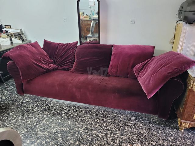 ספה דגם fendi
