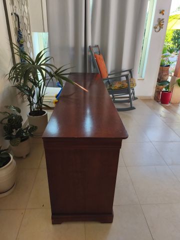 מזנון עץ אמיתי