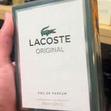 בושם של lacoste